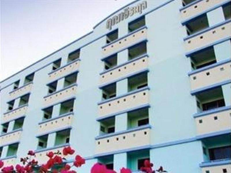 Bj Boutique Aparthotel Rayong Buitenkant foto