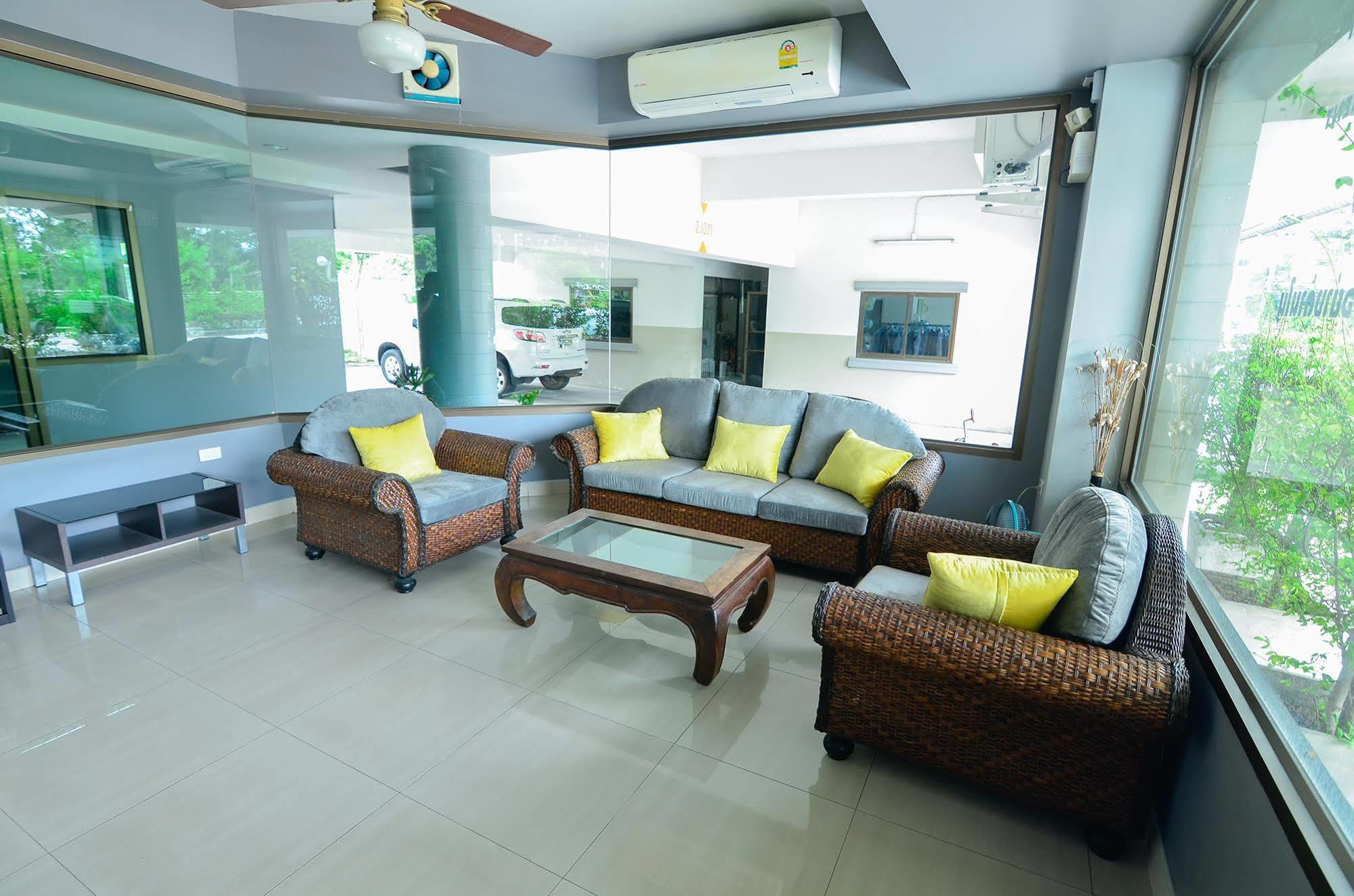 Bj Boutique Aparthotel Rayong Buitenkant foto