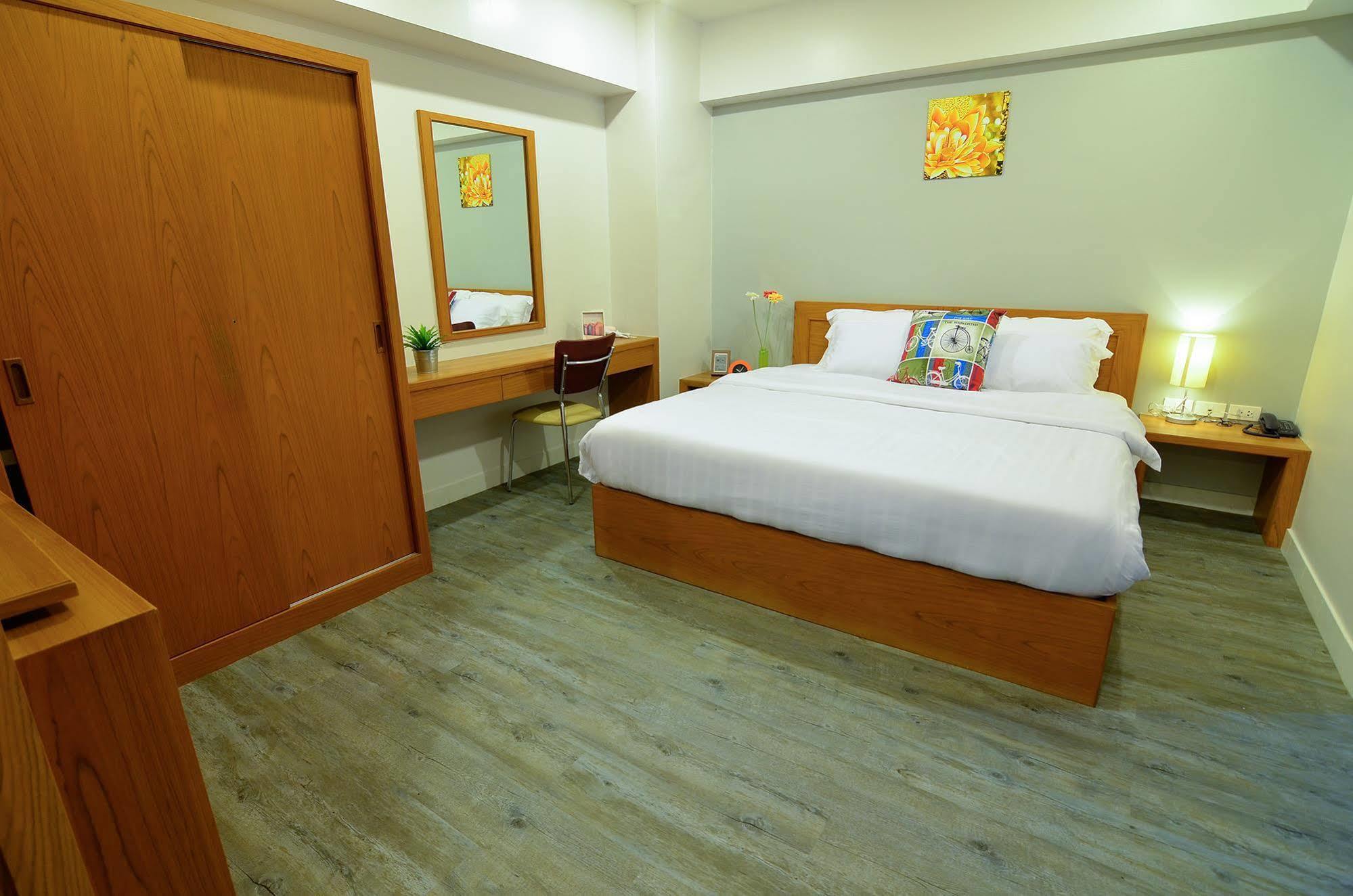 Bj Boutique Aparthotel Rayong Buitenkant foto